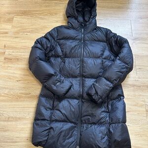 Eddie Bauer Puffer Jacket Womens S Black Hoodie EB550 Goose Down Parka Coat